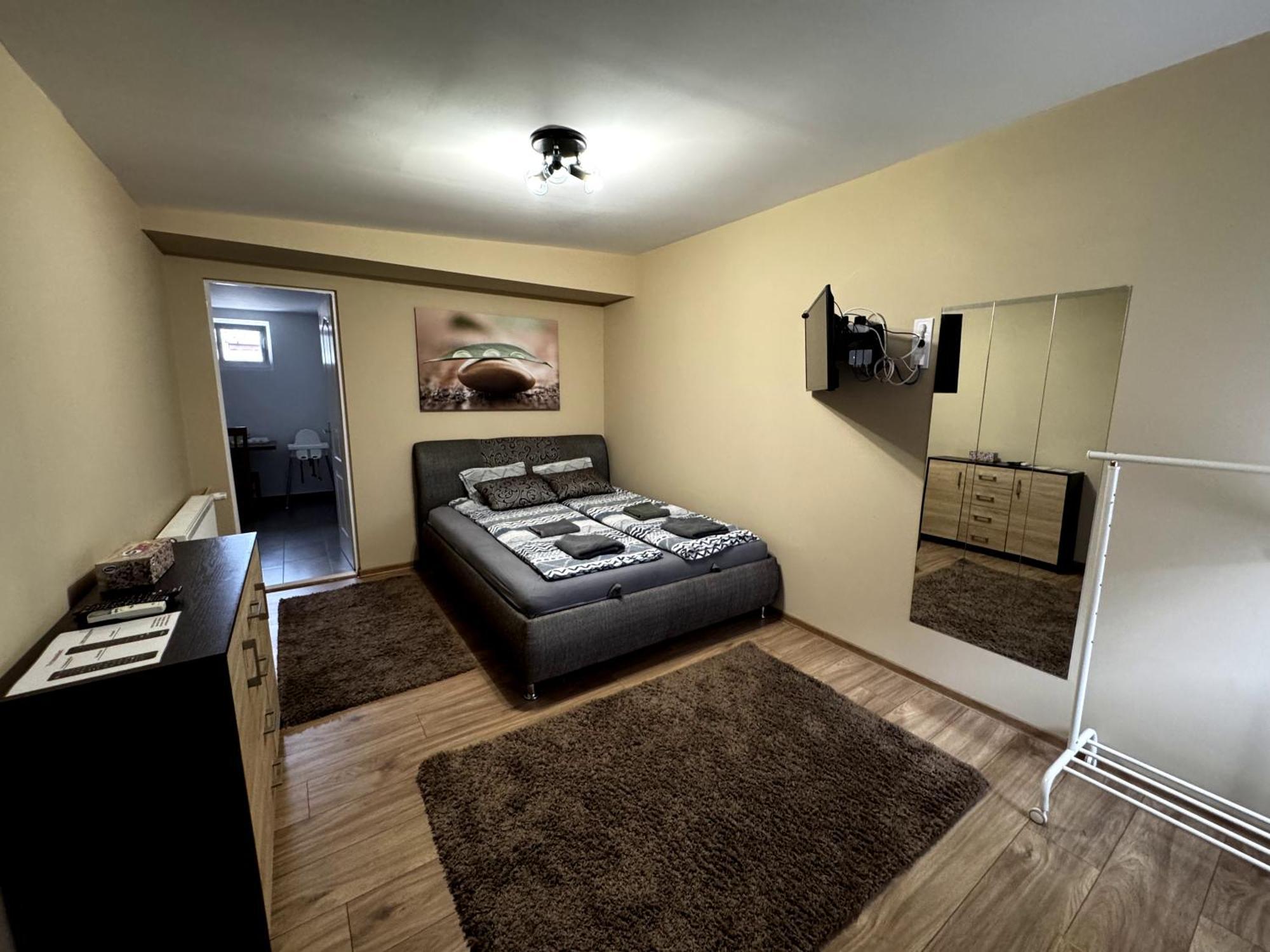 City Apartman Nyíregyháza エクステリア 写真