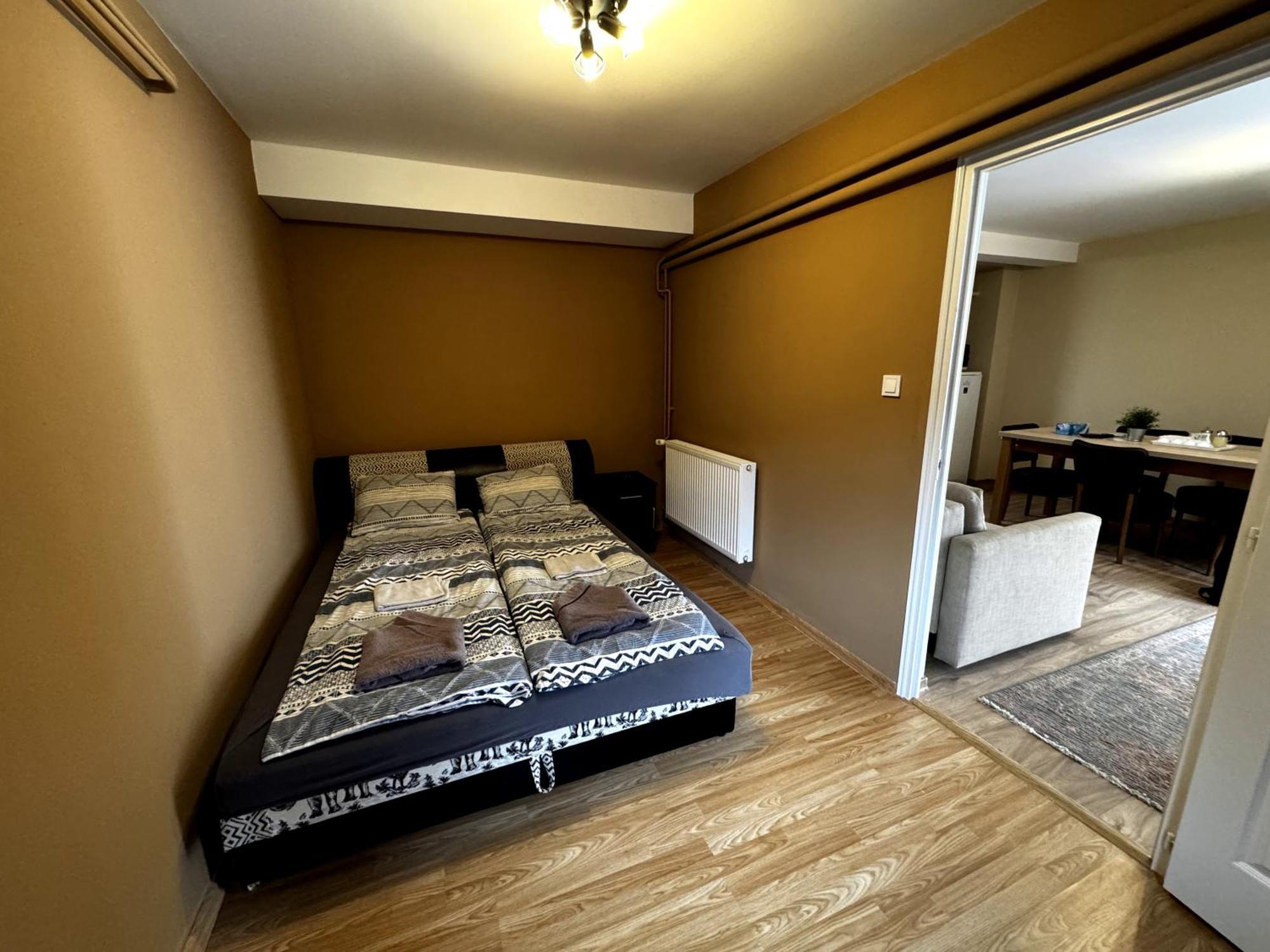 City Apartman Nyíregyháza エクステリア 写真