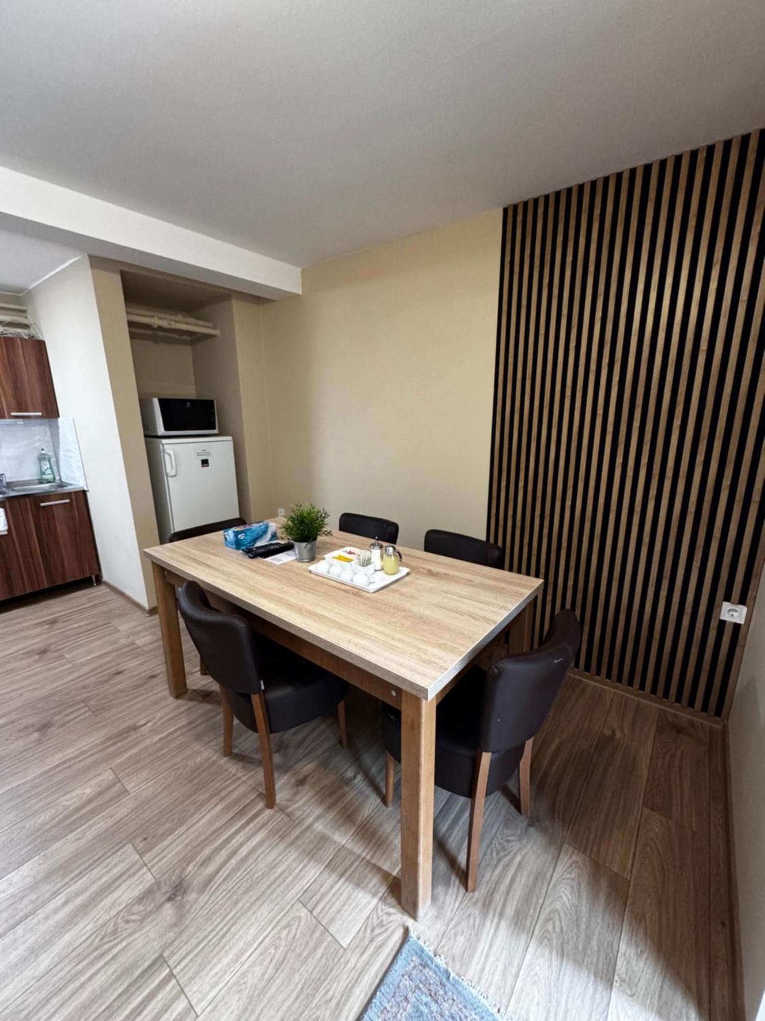 City Apartman Nyíregyháza エクステリア 写真